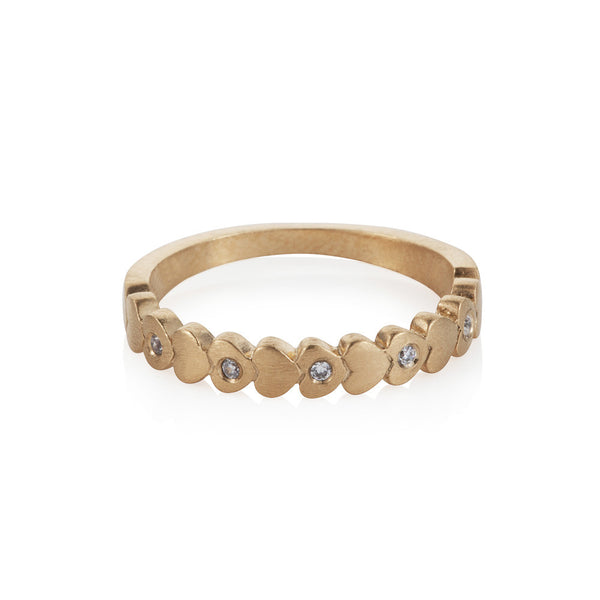 Pettia 18ct gold plated sterling silver band of hearts charm ring