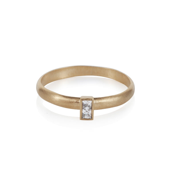 Pettia 18ct gold plated sterling silver baguette ring