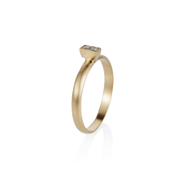 Pettia 18ct gold plated sterling silver baguette ring